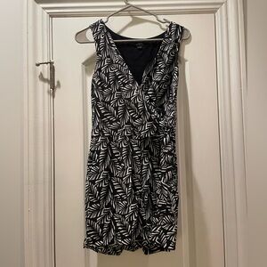 Tropical black and white romper with tie at waist